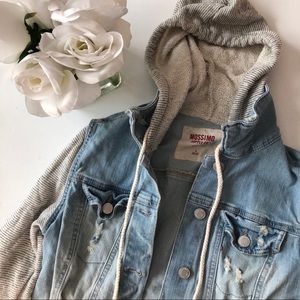 MUSTHAVE! Jean jacket - hoodie combo!! 😍